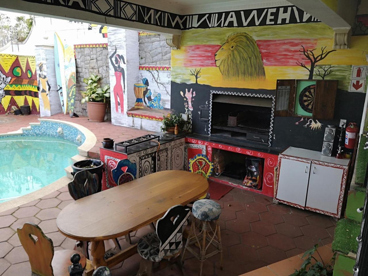 Khululekani - Durban Rasta Hide Out Backpackers Εξωτερικό φωτογραφία
